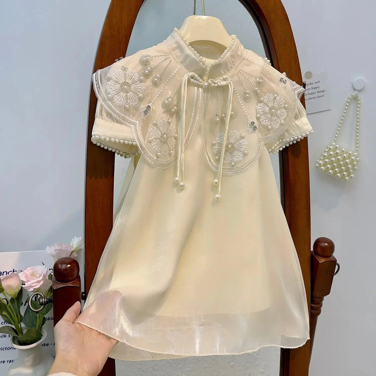 Vestido Infantil Delicado Pérolas